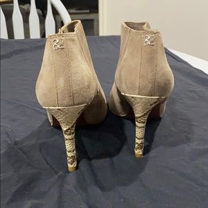 COACH Dovelyn Suede Slate Grey Women’s Boot